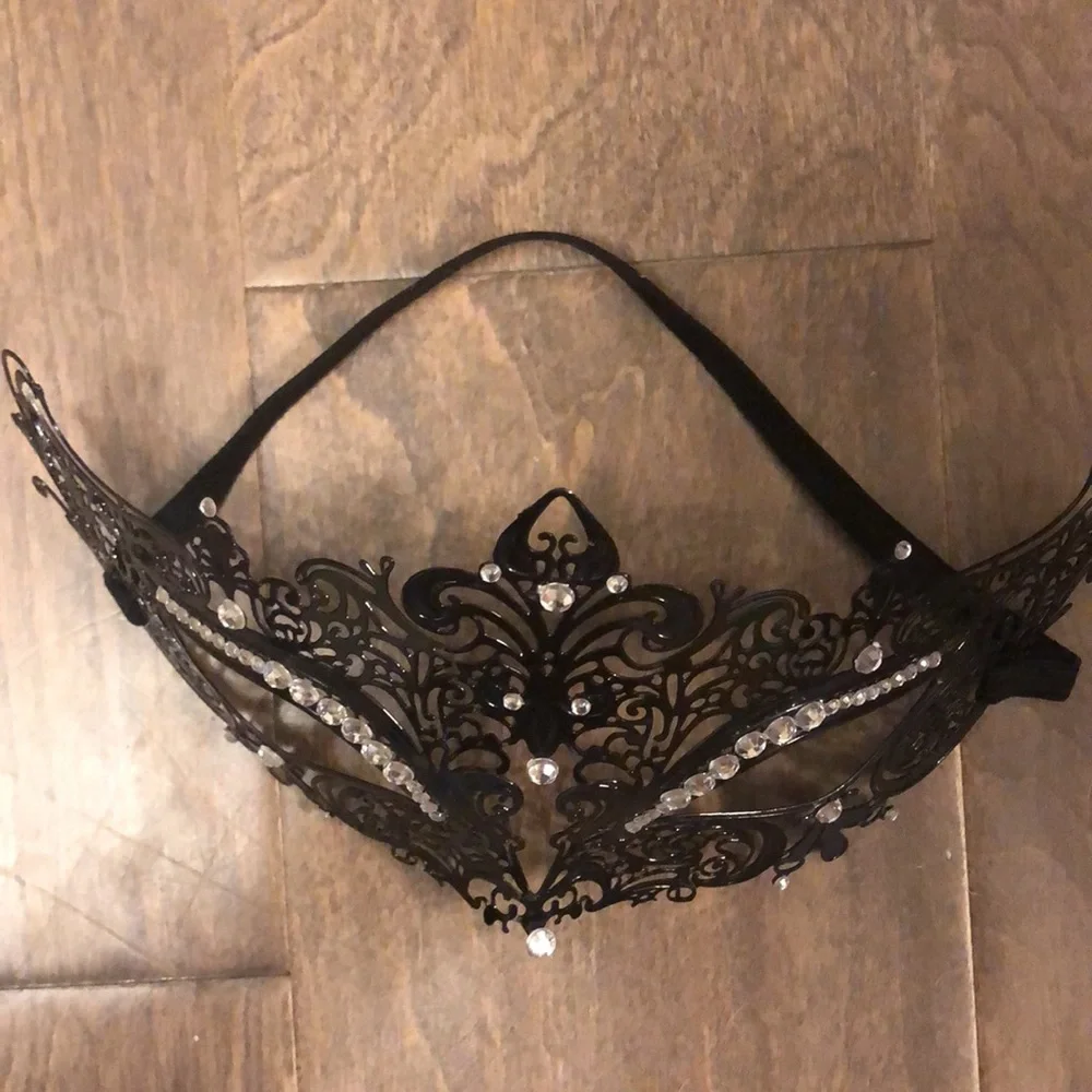 Mardi Gras mask